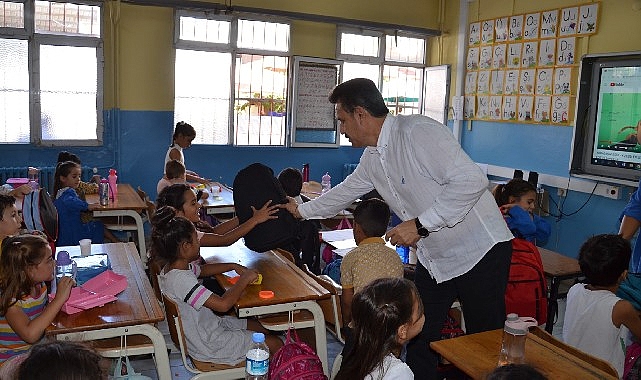 2023-2024 eğitim öğretim yılının başlamasıyla beraber Dikili Belediyesi tarafından ilçe