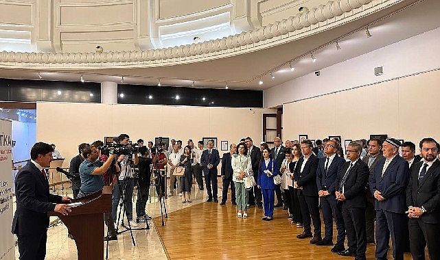 İslam Medeniyetlerinin ortak çatısını sanatsal faaliyetlerle güçlendirmek ve İslam Sanatlarına