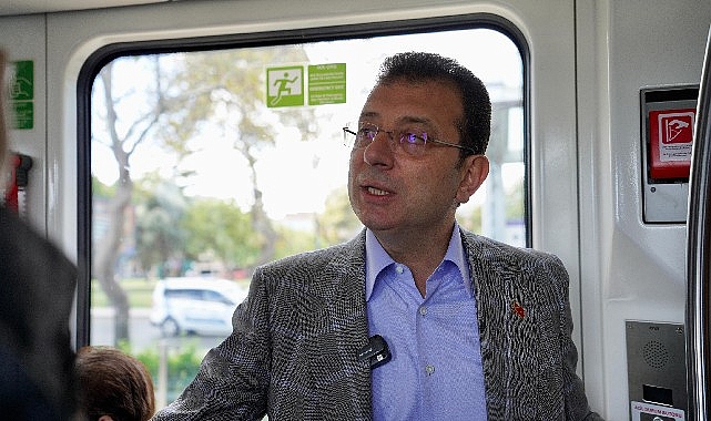 İBB Başkanı Ekrem İmamoğlu, yeni eğitim-öğretim yılına başlayan öğrenciler, öğretmenler