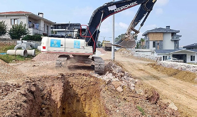 Kocaeli Büyükşehir Belediyesi, İzmit Kabaoğlu Mahallesi Fatih Caddesinde yağmur suyu
