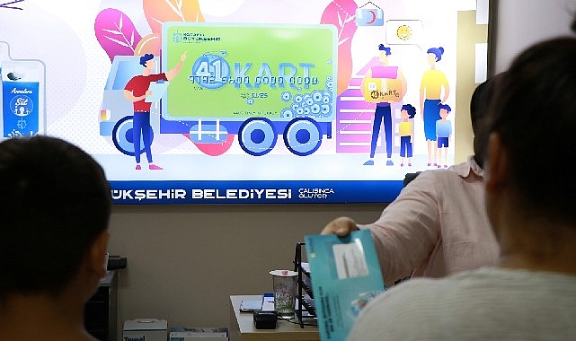 Büyükşehir, yeni eğitim ve öğretim dönemi öncesinde sosyal yardım alan