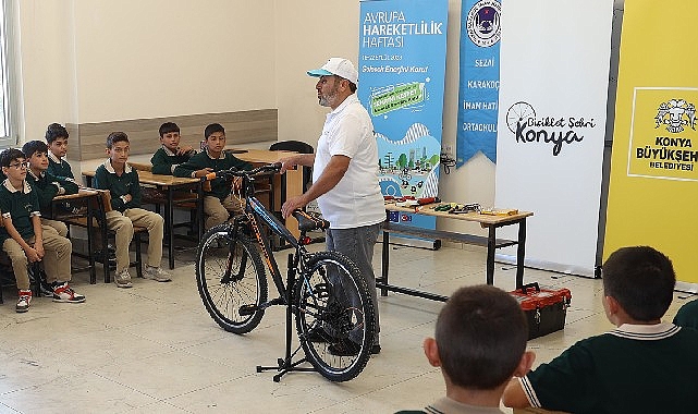 Konya Büyükşehir Belediyesi, öğrencilerin bisiklet konusunda daha fazla bilinçlenmesi ve