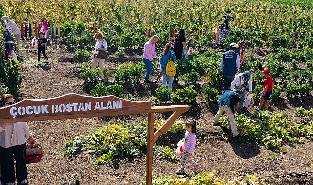 Keçiören Belediyesi bünyesinde hizmet veren Gül Kreş Adası’nın minik öğrencileri