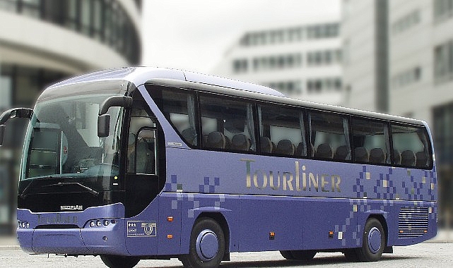 Seyahat otobüsleri arasında sınıfının öncü modeli olan Tourliner yolcu otobüsü,