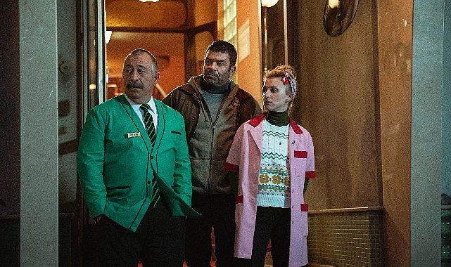 Netflix, merakla beklenen yeni filmi Do Not Disturb için fragmanı