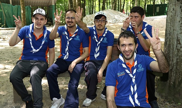 Kocaeli Büyükşehir Belediyesine bağlı Cemil Meriç Engelsiz Yaşam Merkezinde eğitim