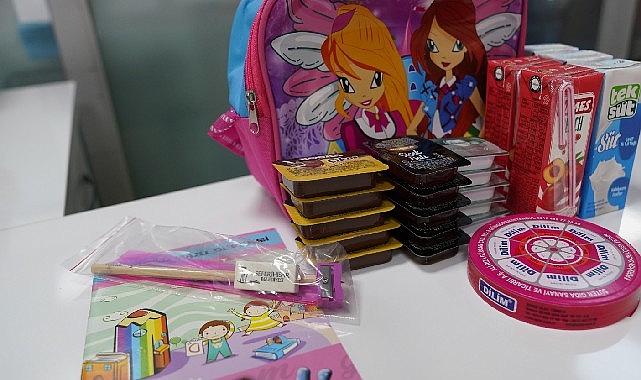 Seferihisar Belediyesi, geçen yıl hayata geçirdiği beslenme çantası projesi ile