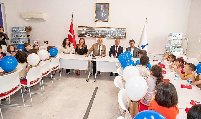 İzmir Büyükşehir Belediye Başkanı Tunç Soyer, Dünya Süt Günü kapsamında