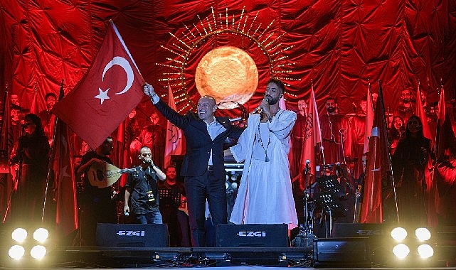 İzmir'in düşman işgalinden kurtuluşunun 101. yıldönümü, tüm gün süren etkinliklerle