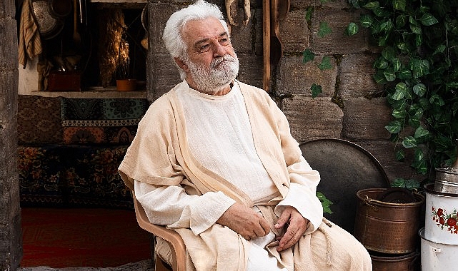 Yapımını Aytaç Medya'nın yapımcılığını Aytaç Ağdağ'ın üstlendiği senarist ve yönetmen
