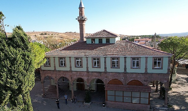 yvalık Belediyesi ile Yıldız Teknik Üniversitesi Mimarlık Fakültesi işbirliğinde devam