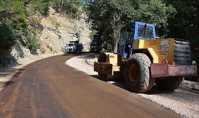 Antalya Büyükşehir Belediyesi, Alanya’da alt yapı çalışmaları tamamlanan Taşatan Yolu’nu