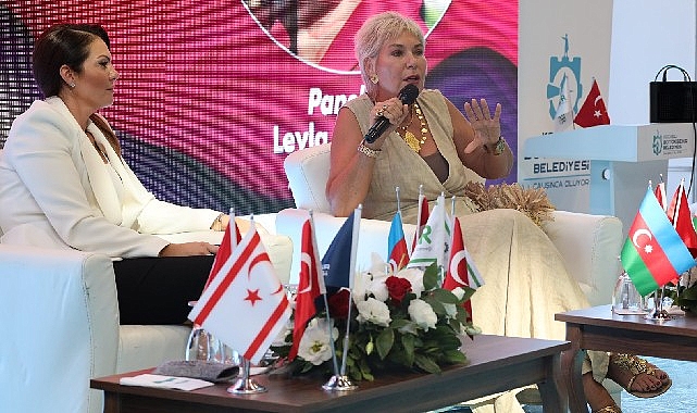 KOİDER Bazaar etkinliğine ünlü iş kadınları panelist olarak katıldı. Panelistler