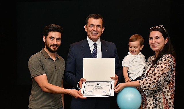 Mersin Yenişehir Belediye Başkanı Abdullah Özyiğit’in göreve başladıktan sonra Türkiye'de