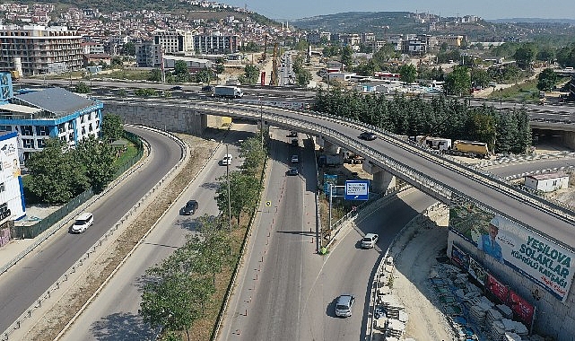 Kandıra yolundaki trafiği kesintisiz bir hale getirmeyi planlayan Büyükşehir Belediyesi,