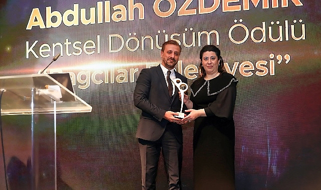Bu yıl 12’ncisi düzenlenen Buhara Medya Ödülleri’nde Bağcılar Belediye Başkanı