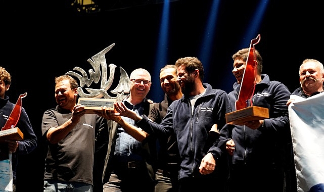 Anadolu Sigorta’nın Platin sponsorları arasında yer aldığı Maximiles Black The