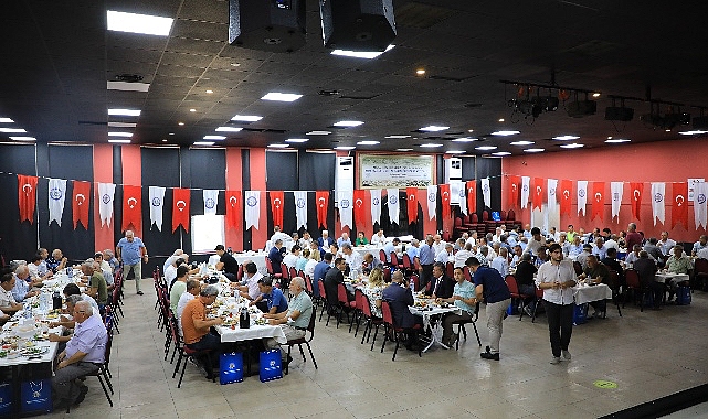 Vatandaşlara hizmet noktasında en önemli görevlerden birini icra eden muhtarların demokrasinin