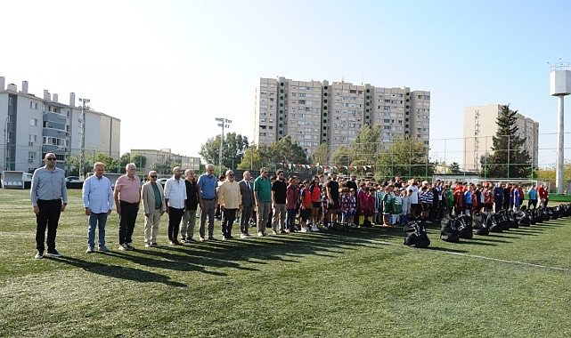 Her branşta sporun ve sporcunun destekçisi olan Karşıyaka Belediyesi, ilçede