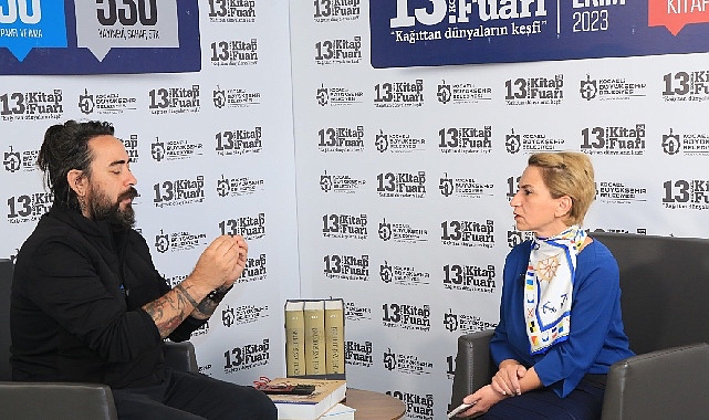 Aralarında çok satanların da yer aldığı 19 kitabın yazarı, önde