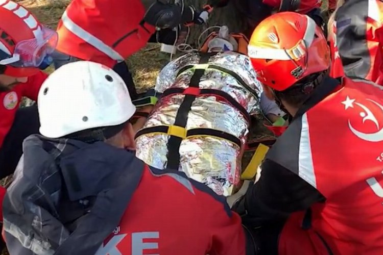 Bursa İl Sağlık Müdürlüğüne bağlı Ulusal Medikal Kurtarma Ekipleri (UMKE),