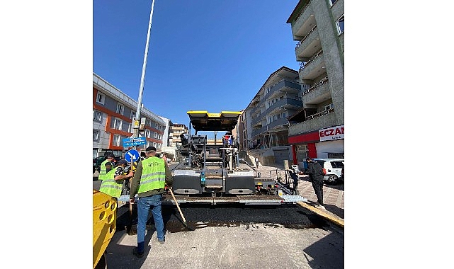 Sırrıpaşa Vatan Caddesinin 5 Etabı asfaltlandı Kocaeli Büyükşehir Belediyesi tarafından