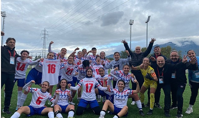 Türkiye Futbol Federasyonu Kadınlar 3. Ligi’nde mücadele eden Çanakkale Dardanel