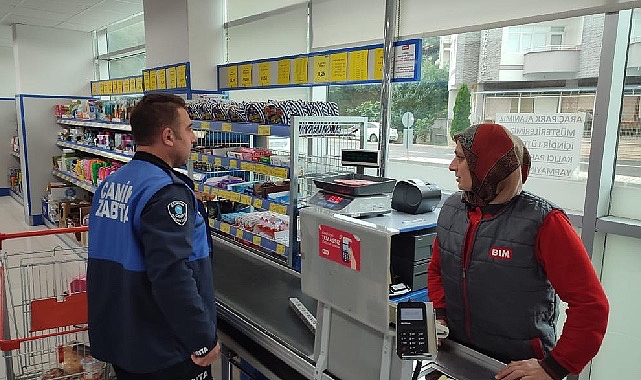 Canik Belediyesi Zabıta Müdürlüğü ekipleri, vatandaşların sağlıklı ve güvenli ortamlarda alışveriş