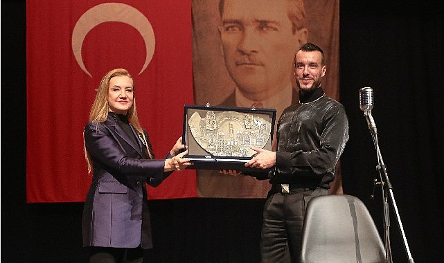 Dokuz Eylül Üniversitesi (DEÜ), Cumhuriyetin 100 Yılı etkinlikleri kapsamında Sabancı