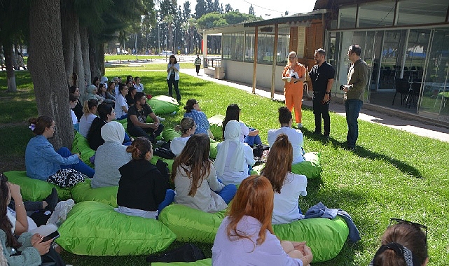 Ege Üniversitesi (EÜ) Hemşirelik Fakültesi Ruh Sağlığı ve Hastalıkları Hemşireliği