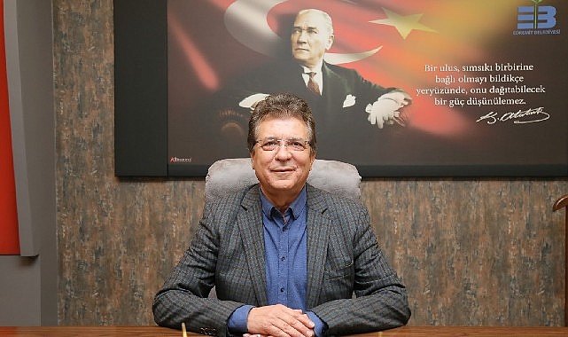 Edremit Belediye Başkanı Selman Hasan Arslan cumhuriyetin 100 yılı sebebiyle
