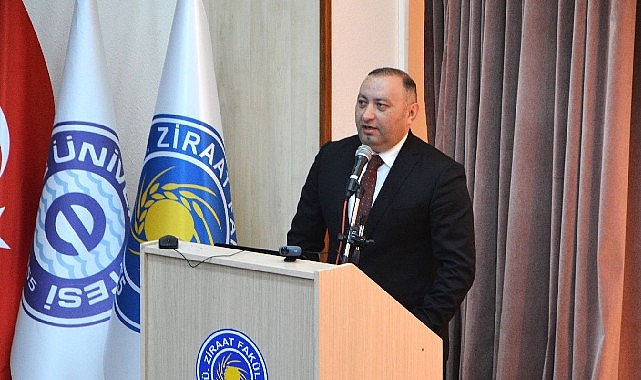 İZMİR (Ege Ajans)- Ege Üniversitesi (EÜ) tarafından düzenlenen “Cumhuriyetin 100.Yılı