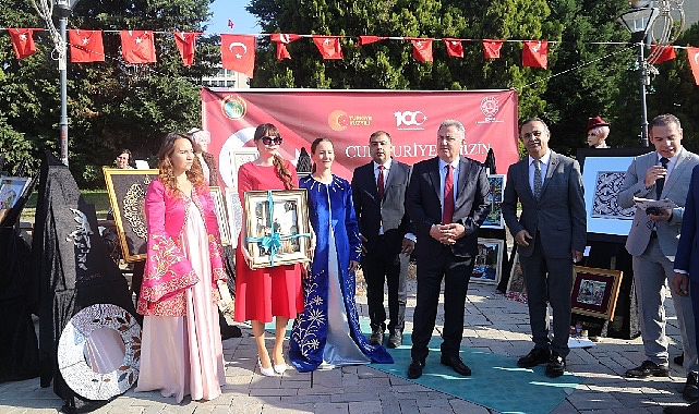 İzmir Milli Eğitim Müdürlüğü, Cumhuriyetimizin 100 Yılı’nın kıvanç ve heyecanını meydanlara