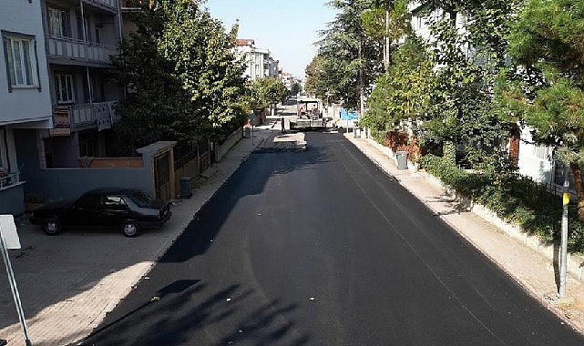 Altyapısı tamamlanan bölgelerde asfalt çalışmalarına hız veren İnegöl Belediyesi, 7