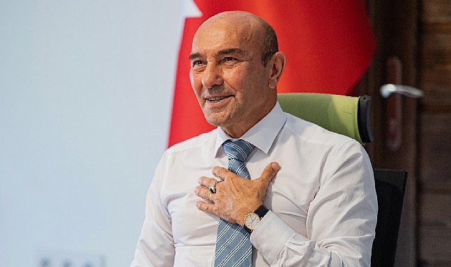İzmir Büyükşehir Belediye Başkanı Tunç Soyer, Cumhuriyet'in 100’üncü yılı nedeniyle