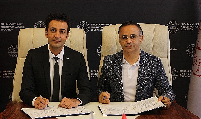İzmir İl Milli Eğitim Müdürlüğü ve Türk Kızılay Ege Bölge