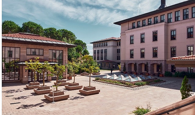 Koç Üniversitesi İşletme Enstitüsü, en prestijli yayınlardan biri olan Financial Times “Executive