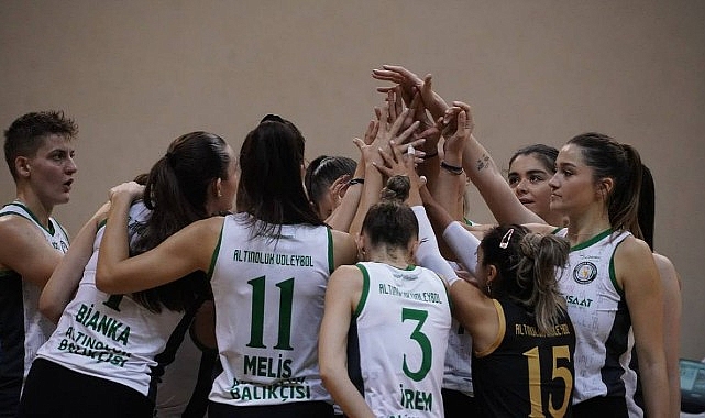 TVF Kadınlar 1. Lig’de mücadele eden Edremit Belediyesi Altınolukspor, 3.