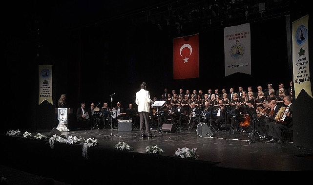 Kocaeli Büyükşehir Musiki Derneği TSM Korosu, Türkiye’nin yetiştirdiği iki büyük