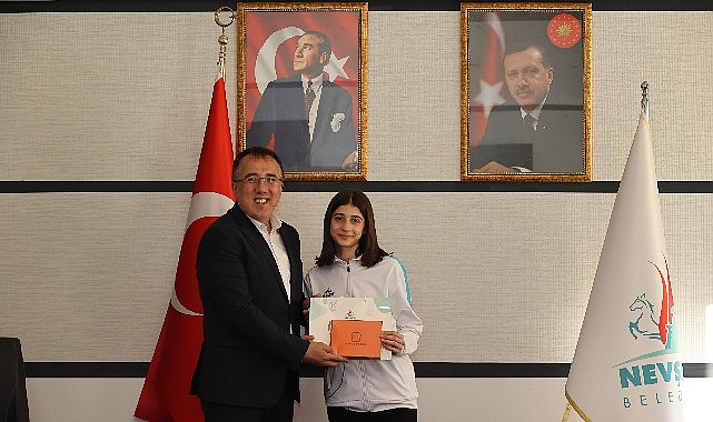 Nevşehir Belediyesi Gençlik ve Spor Kulübü çatısı altında spor hayatlarını