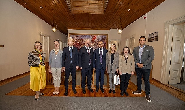 İzmir Büyükşehir Belediyesi Başkan Vekili Mustafa Özuslu, Litvanya’nın Ankara Büyükelçisi