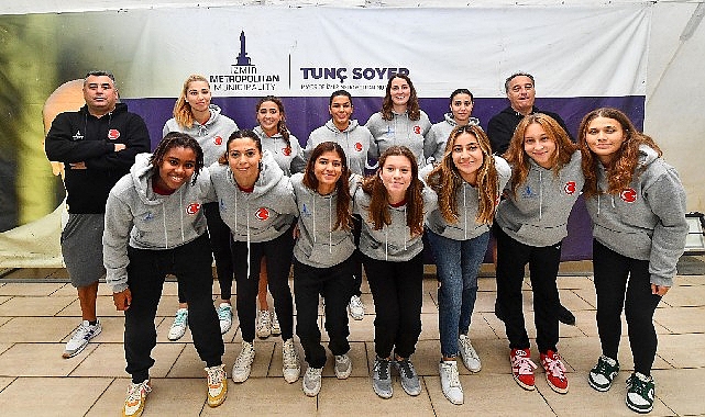 Avrupa kupalarında final grubuna kalan ilk Türk ekibi İzmir Büyükşehir