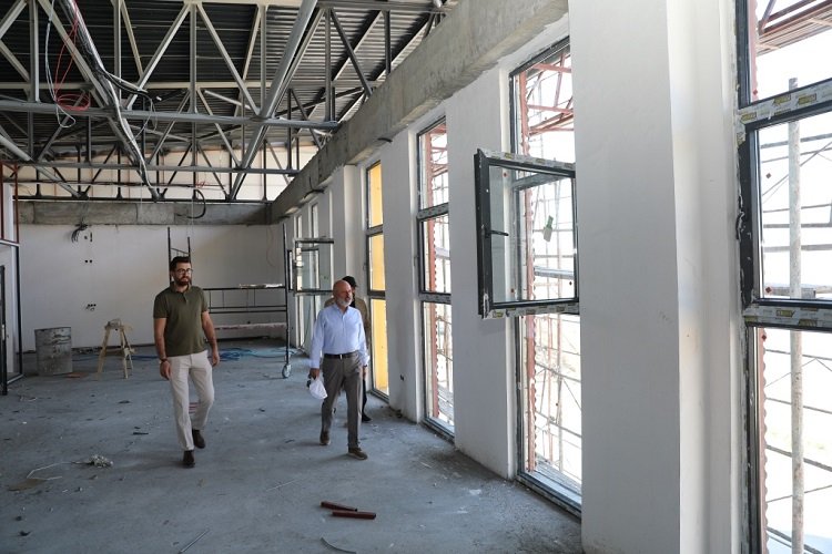 Kayseri Kocasinan Belediye Başkanı Ahmet Çolakbayrakdar, Kayseri'nin denizi olarak adlandırılan