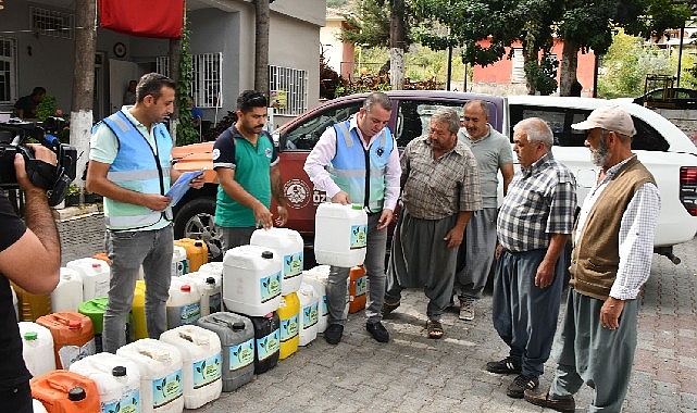 Mersin Yenişehir Belediyesi, tarımda girdi maliyetlerinin yüksek olması nedeniyle ürettiği