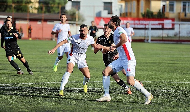 TFF 3. Lig’in 12.Haftasında deplasmanda Ayvalıkgücü Belediyespor ile 1-1 berabere