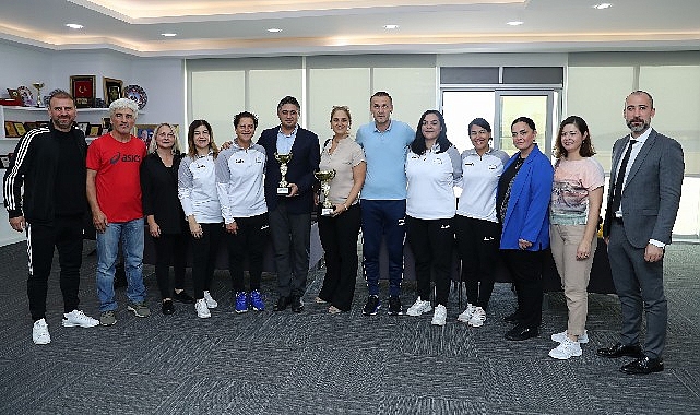 Karate ve güreş branşlarında eğitim gören sporcular ile Aliağa Belediyesi