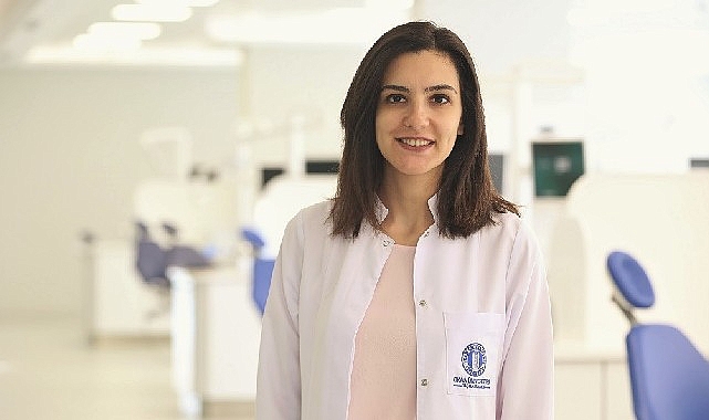 Tatilde de olsa, çocuklarınıza düzenli diş fırçalama alışkanlığını sürdürmelerini hatırlatın.
