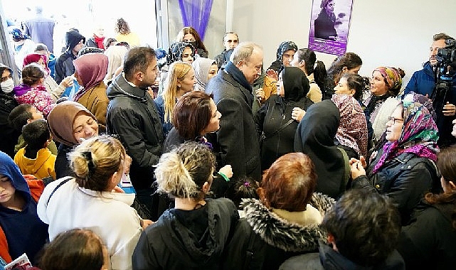 Kadına Yönelik Şiddetle Mücadele Günü’nde, Avcılar’da kadın sosyalleşme evi açıldı.