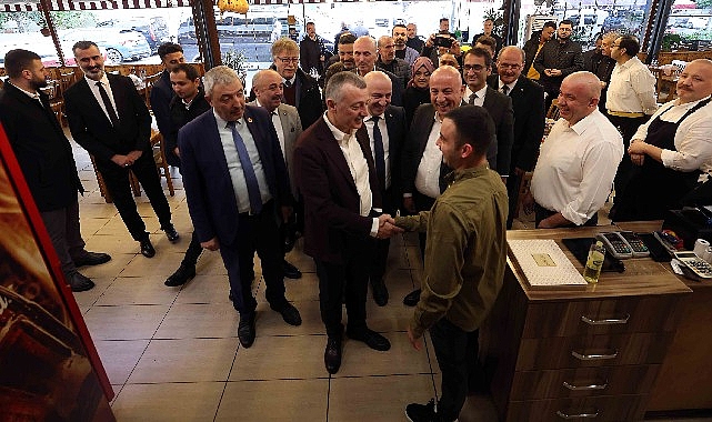 Bizim meselemiz memleket meselesi, bizim derdimiz milletimize ve şehrimize hizmet