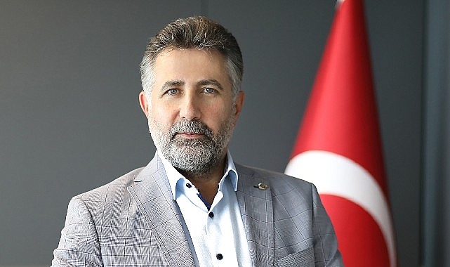 Bayraklı’nın ihtiyaç duyulan her mahallesinde yol ve kaldırım çalışmalarını aralıksız